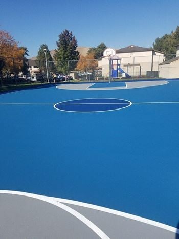 Renovated sportcourt 2